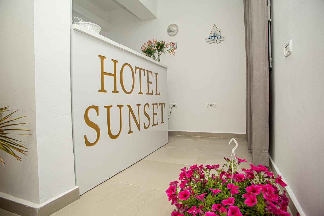 Hotel Sunset Gl Vlorë Exterior foto